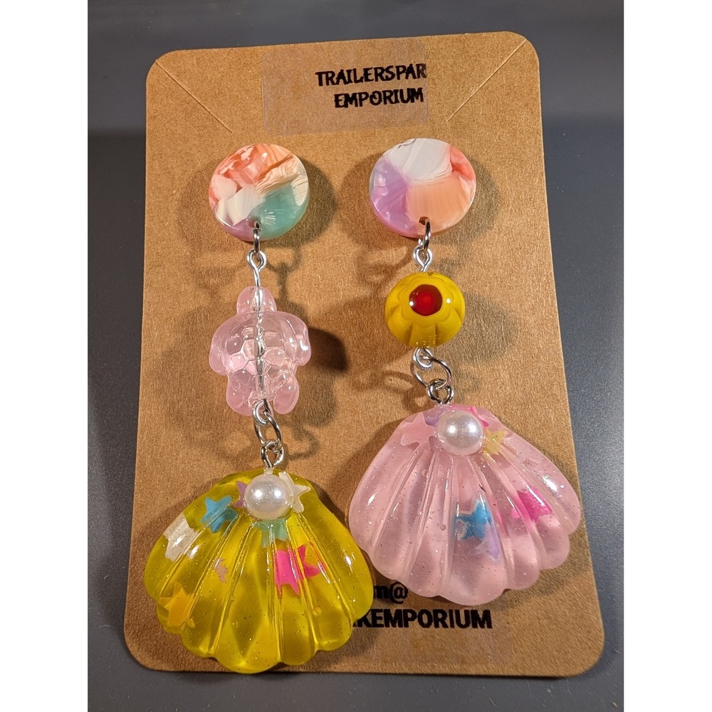 Trailerspar Emporium Mismatched Seashell Sea Turtle Bead Earrings Nickel Free